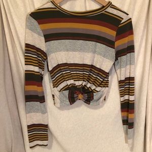 Gaze Long-Sleeve Crop Top